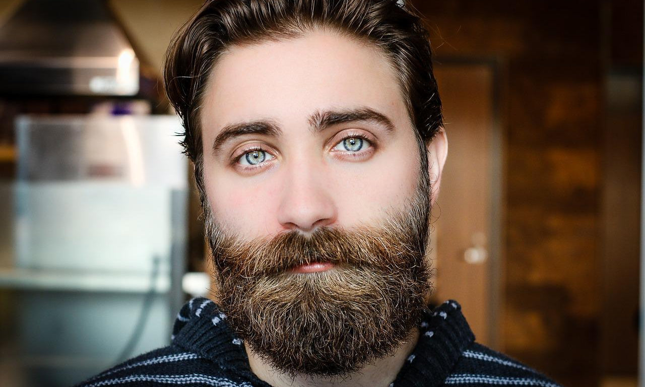 The Best Men's Skin Care Products for Clogged Pores